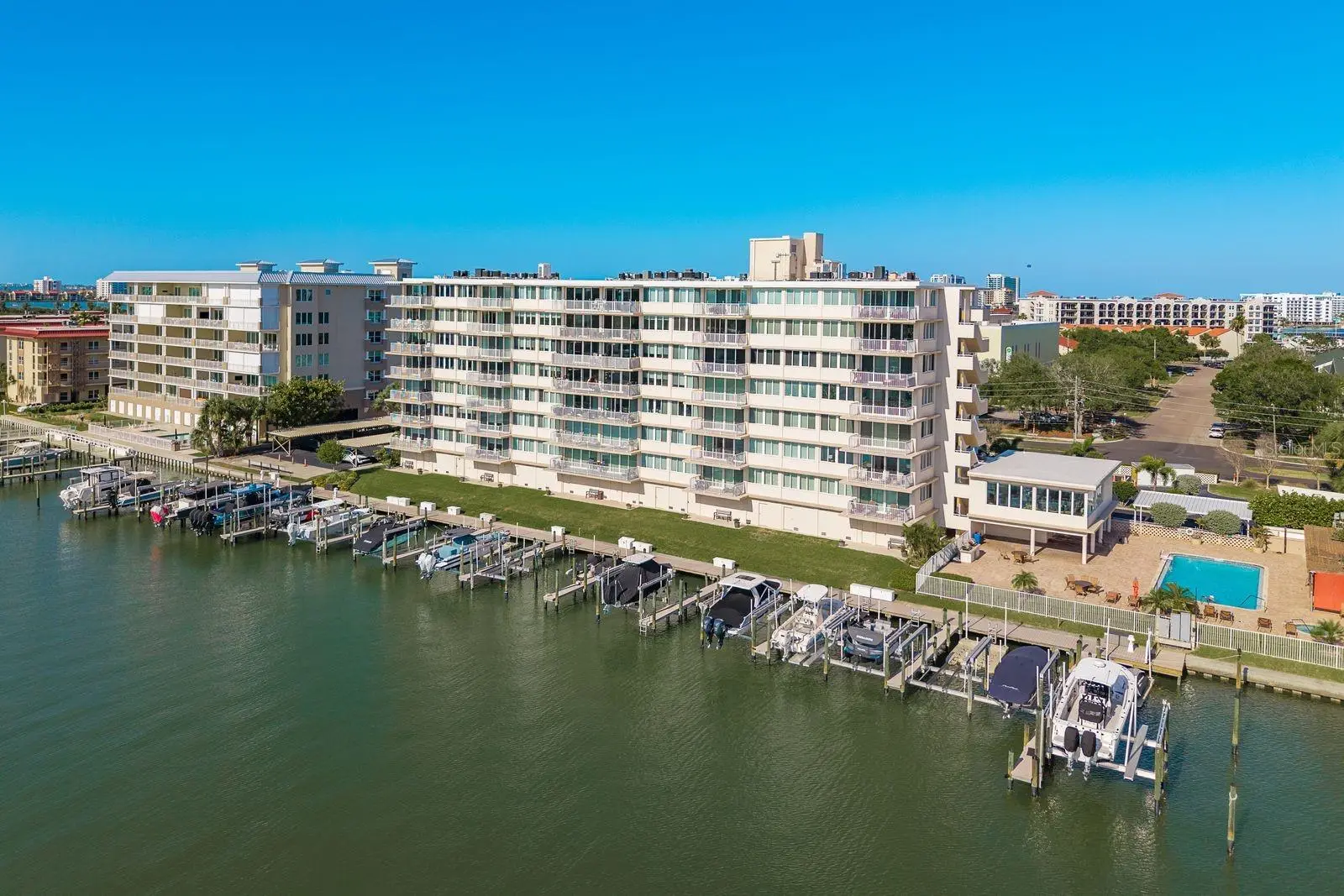 223 Island Way, FL