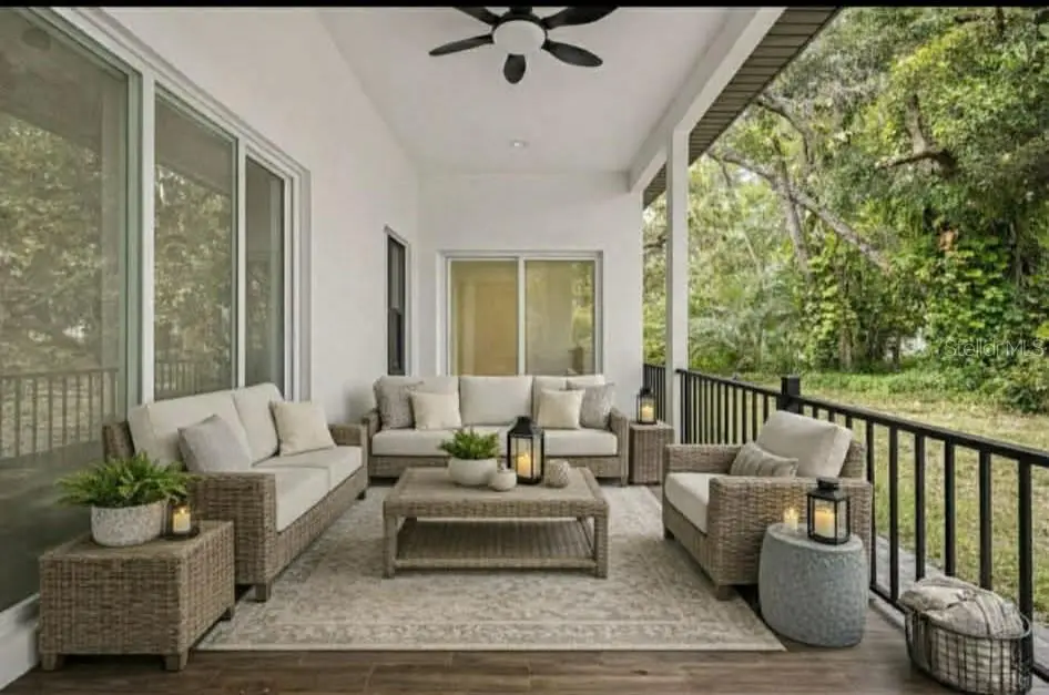 611 Elm Street, FL