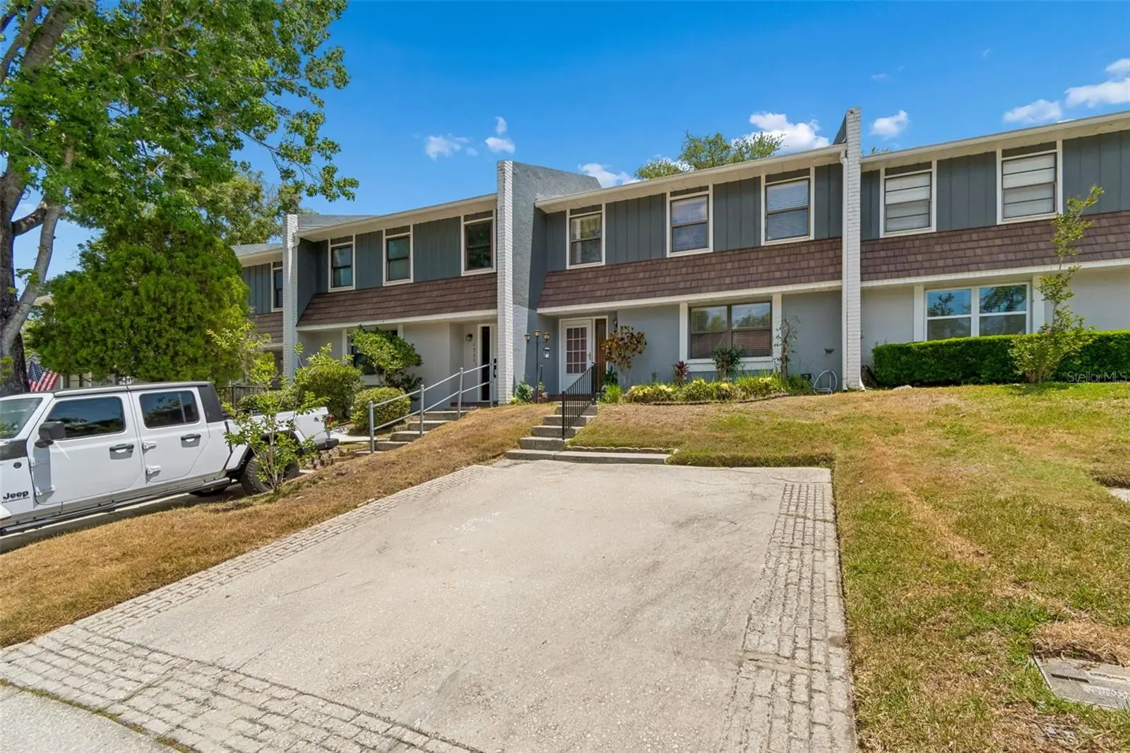 1319 Abbey Crescent Lane, FL