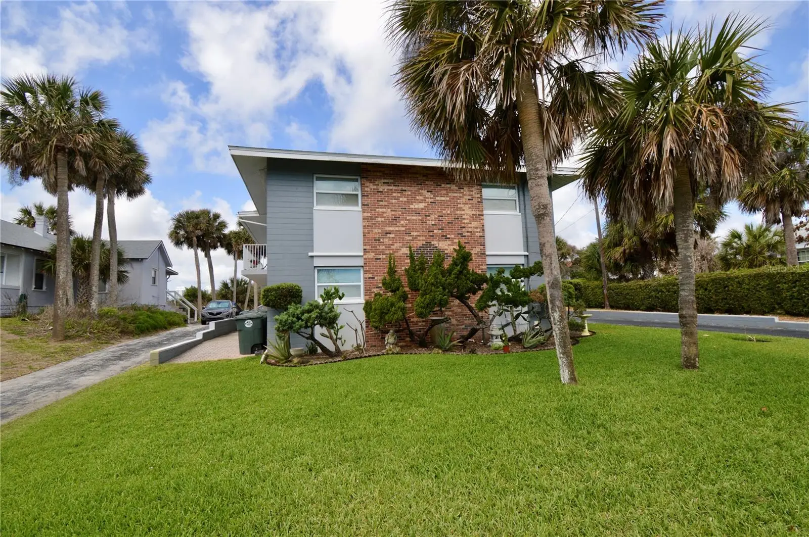 835 Grandview Avenue, FL