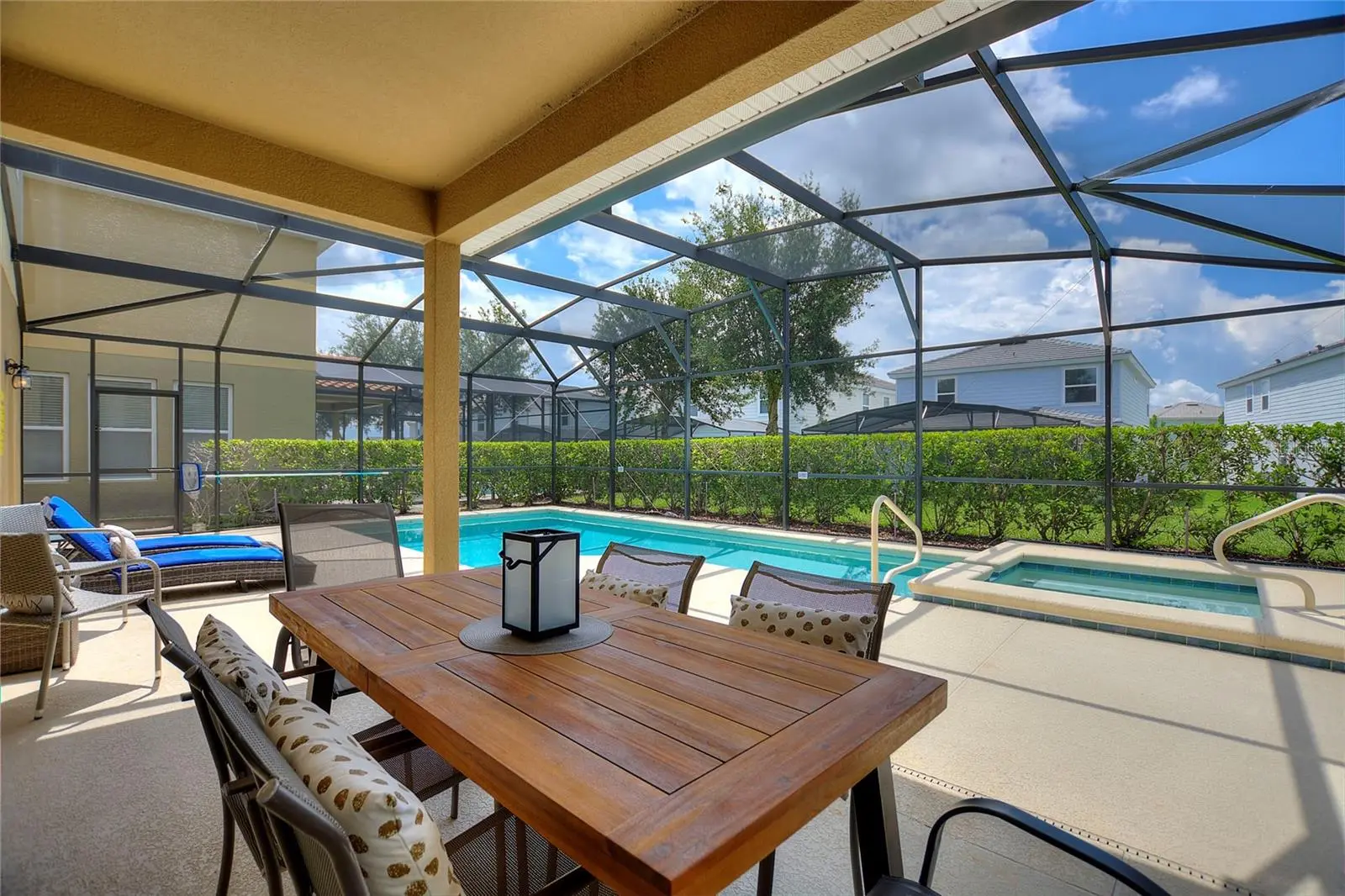 5368 Oakbourne Avenue, FL