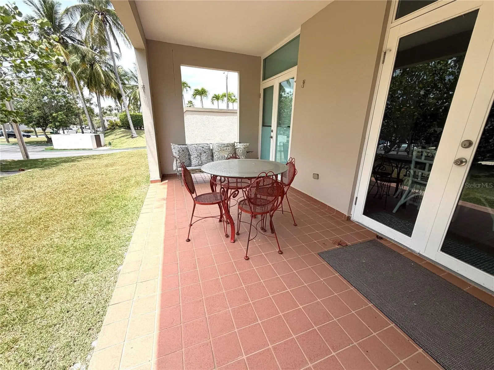693 North Coast Village, PR