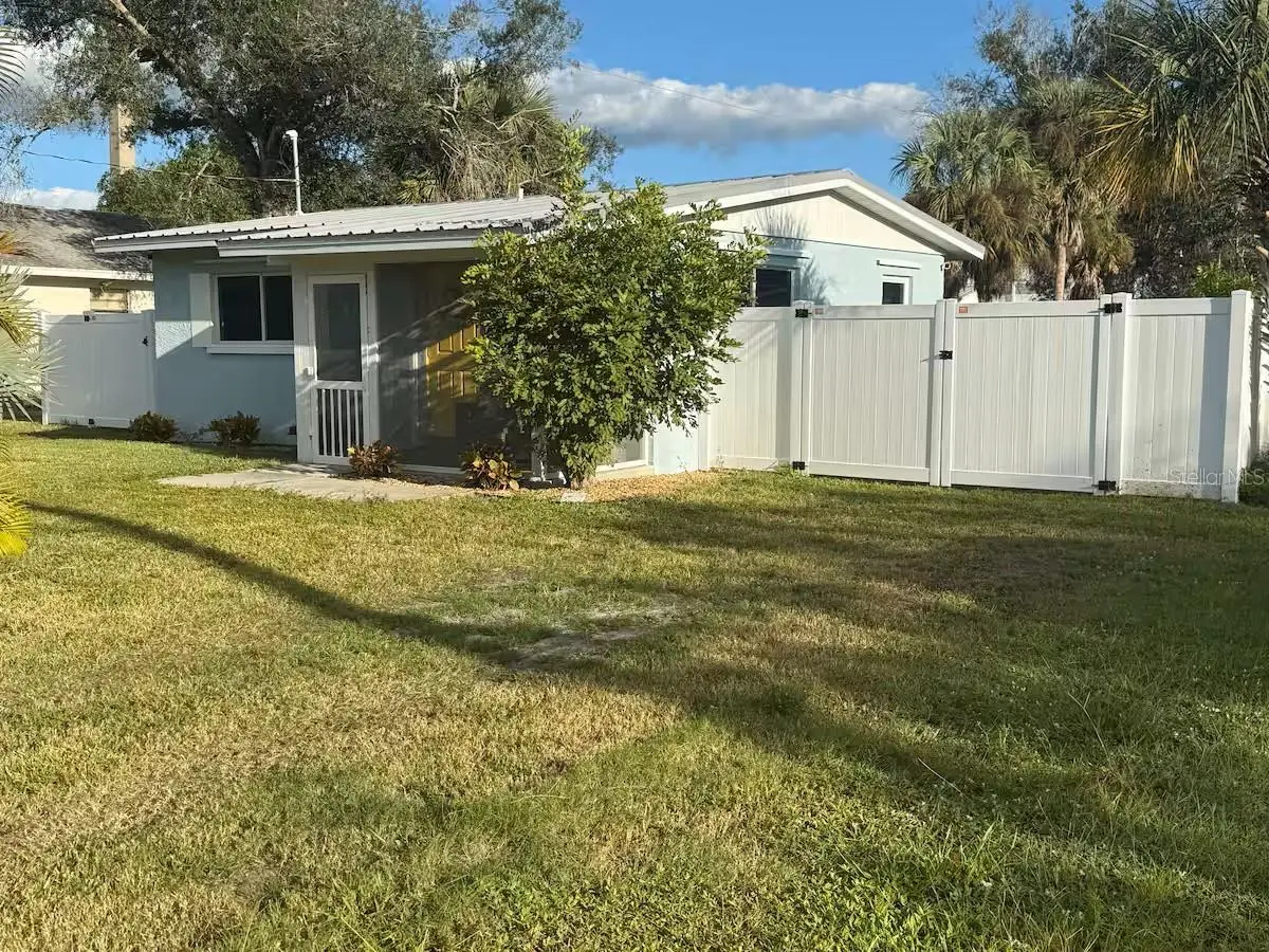 525 Showalter Avenue, FL