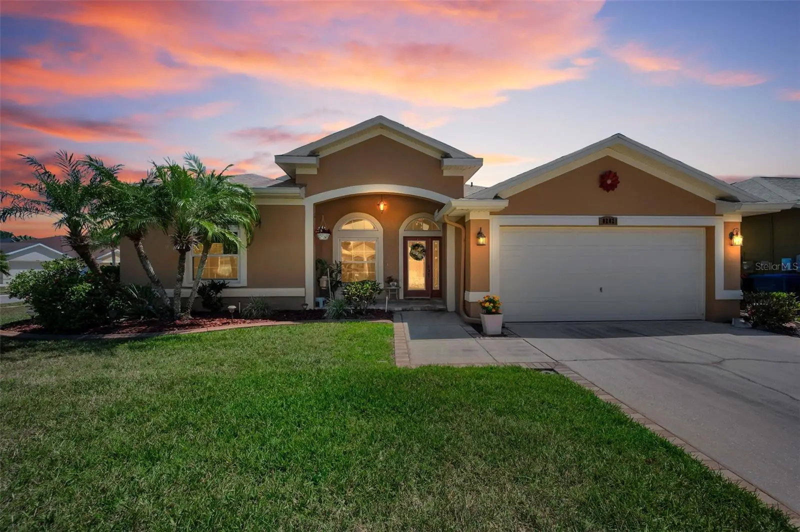 8202 Wild Oaks Circle, FL