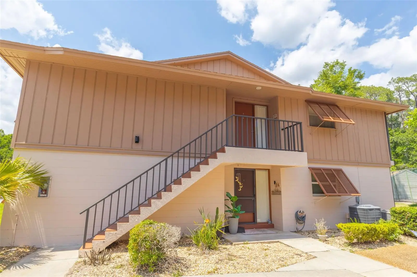 180 Magnolia Woods Court, FL