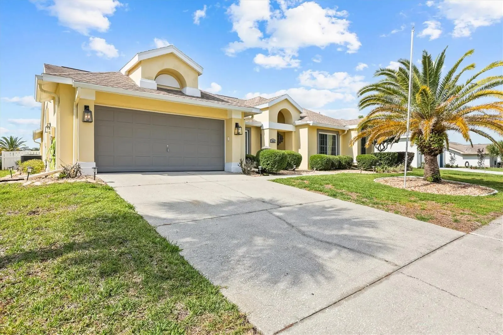 1049 Larkin Road, FL