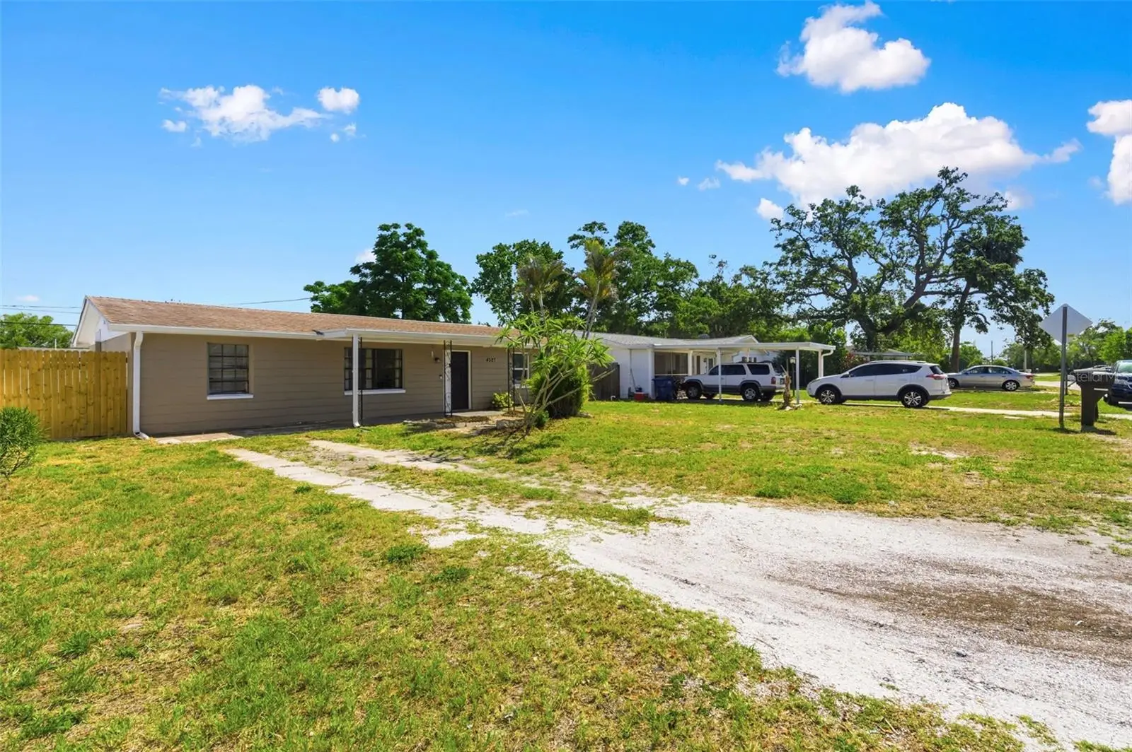 4327 Beacon Square Drive, FL