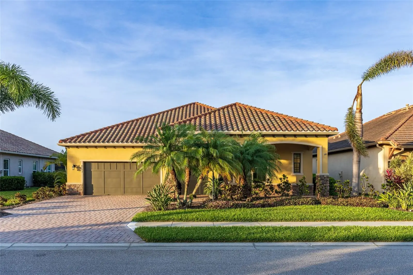 4703 Tobermory Way, FL