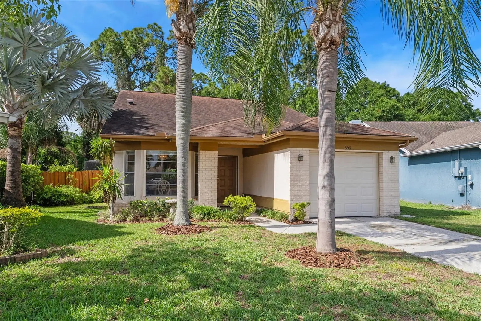 8601 Twin Farms Pl, FL