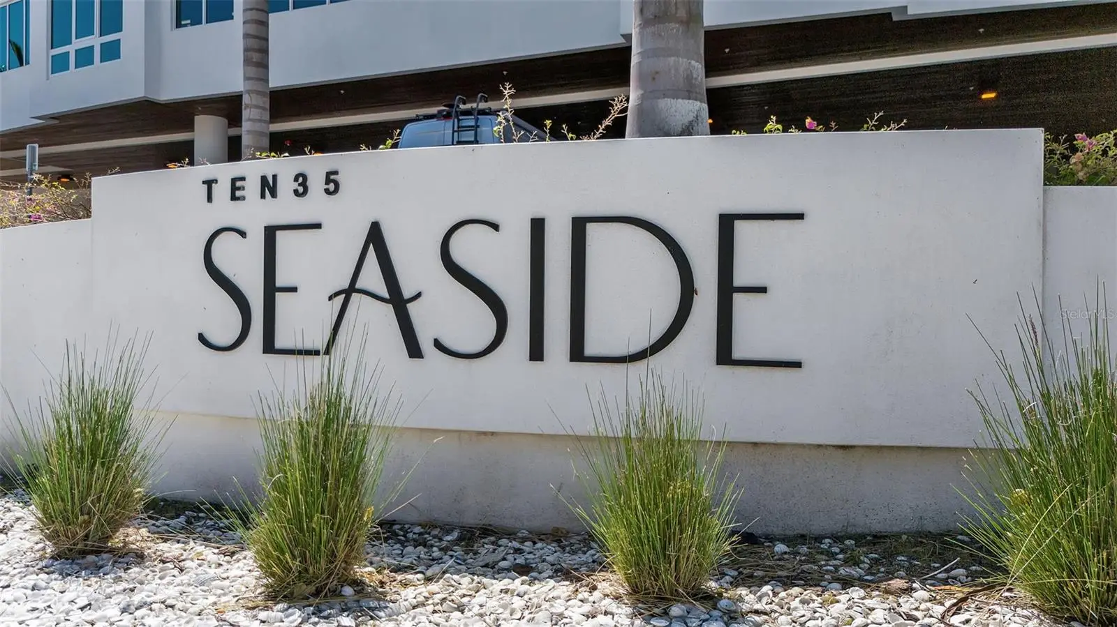 1035 Seaside Drive, FL