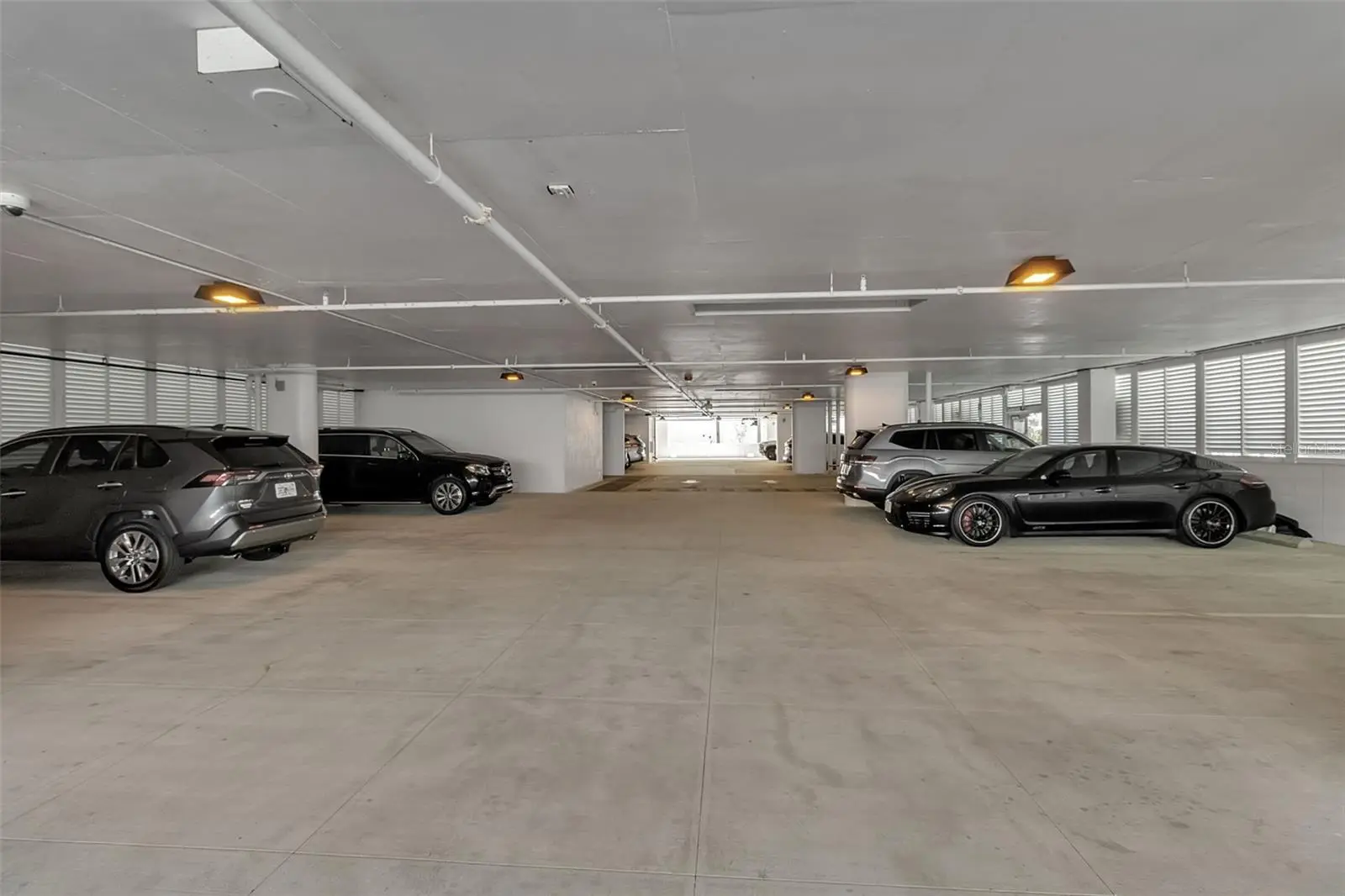 1035 Seaside Drive, FL