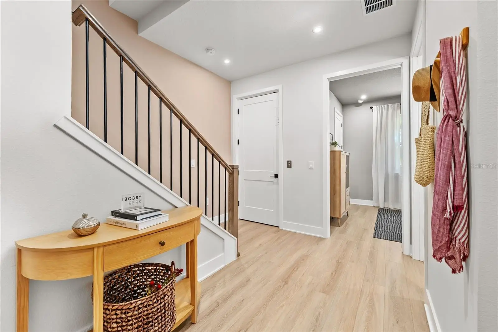 2111 Tidewatch Loop, FL