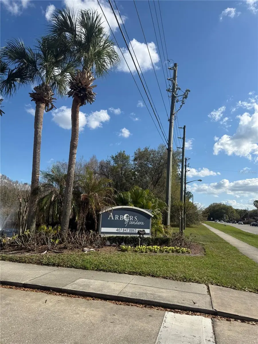 3827 Bay Club Cir, FL