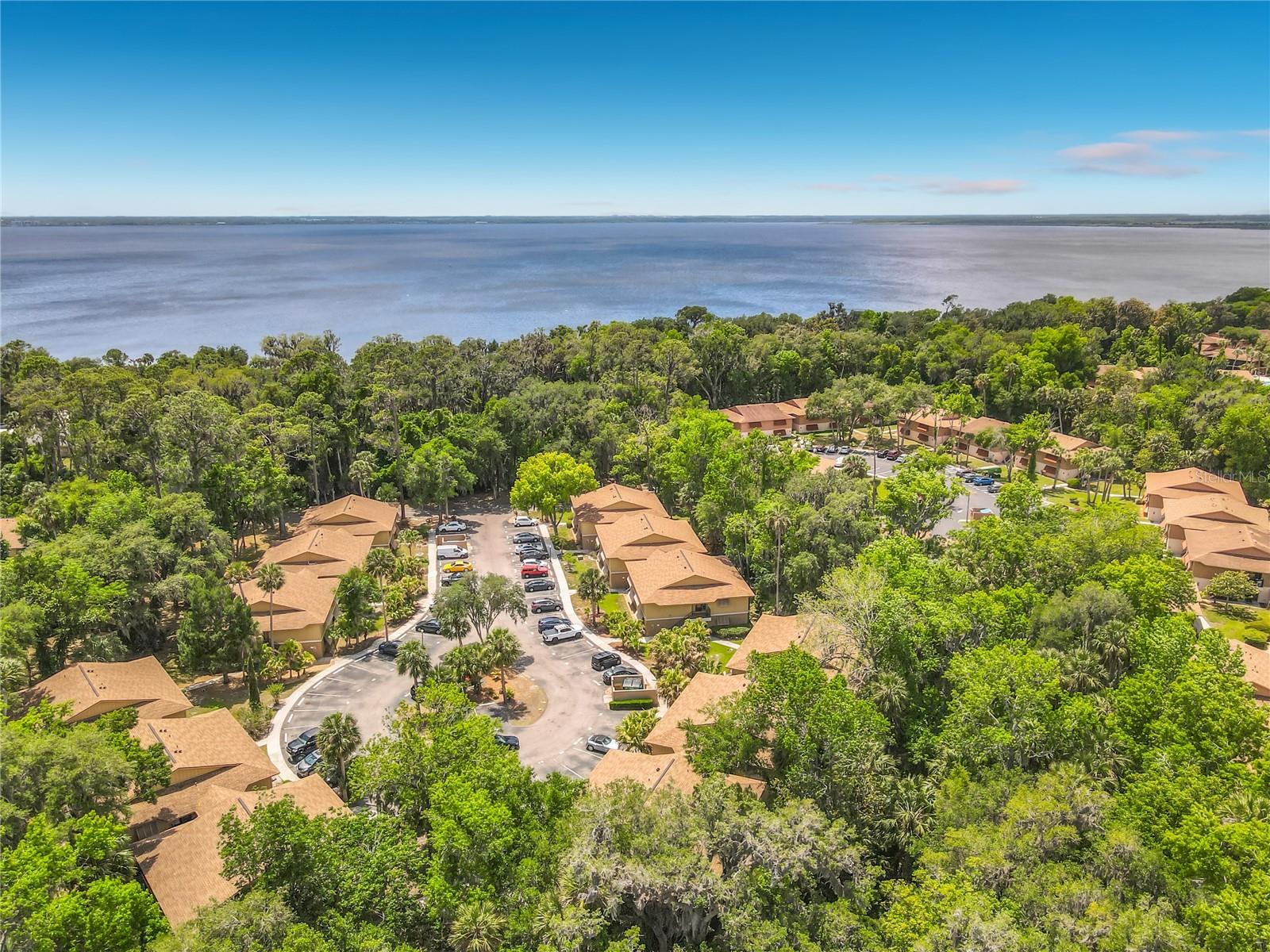 110 Cypress Woods Court, FL