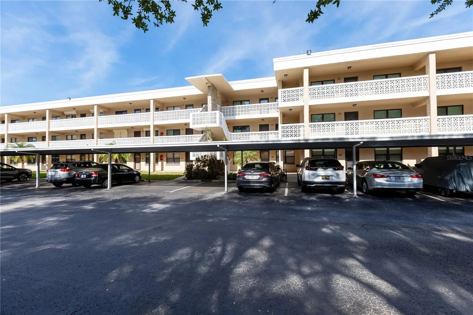 5080 Locust Street, FL