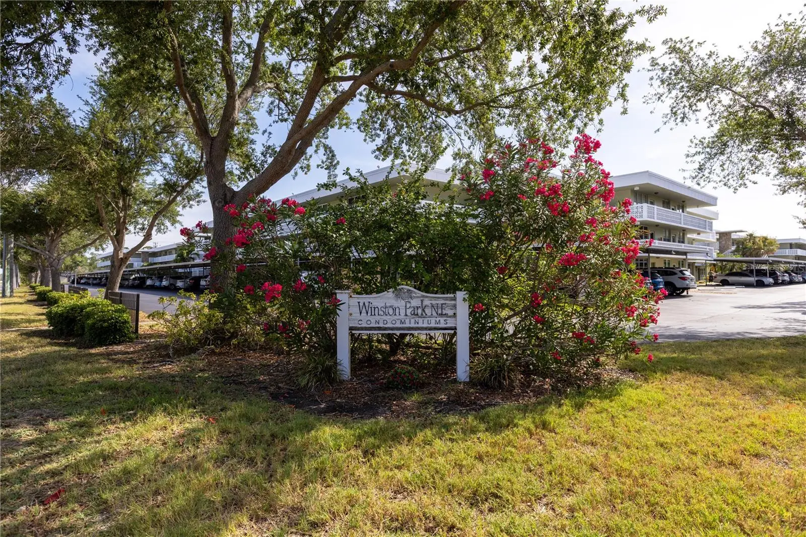 5080 Locust Street, FL