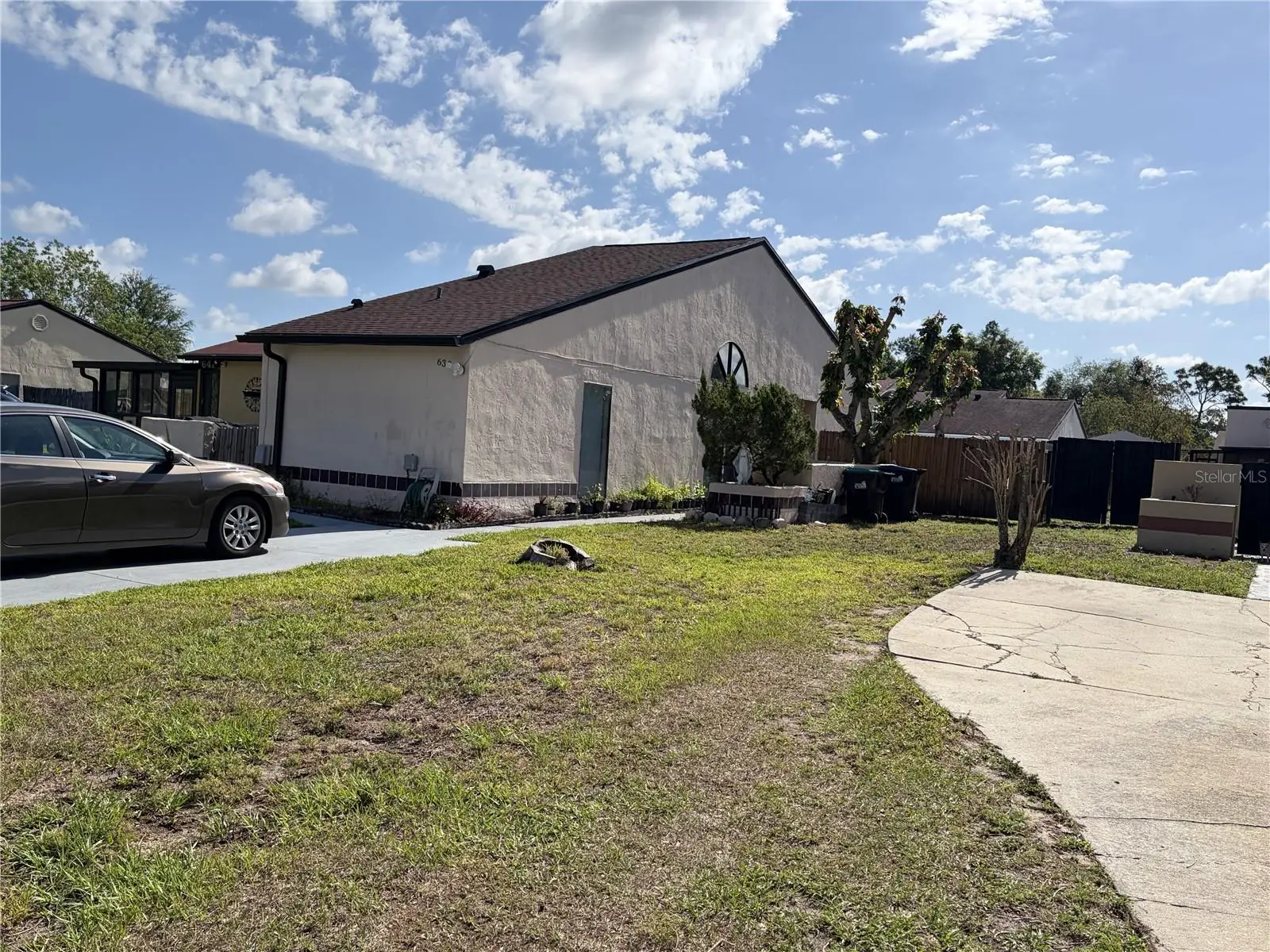 639 Golden Sunshine Circle, FL