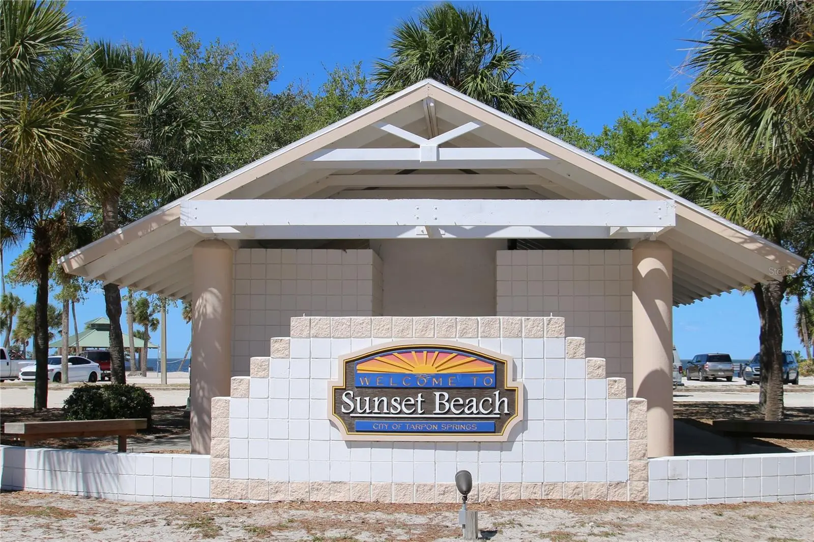 372 Moorings Cove Drive, FL