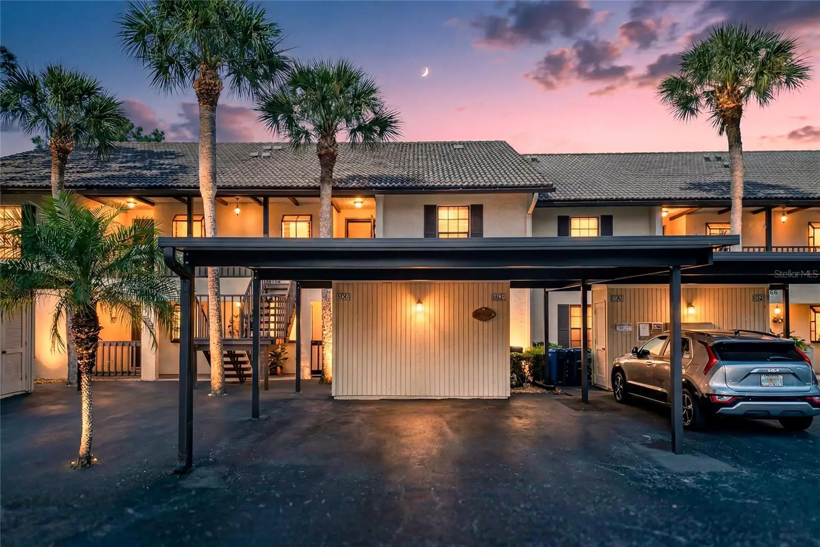 360 Three Lakes Lane, FL