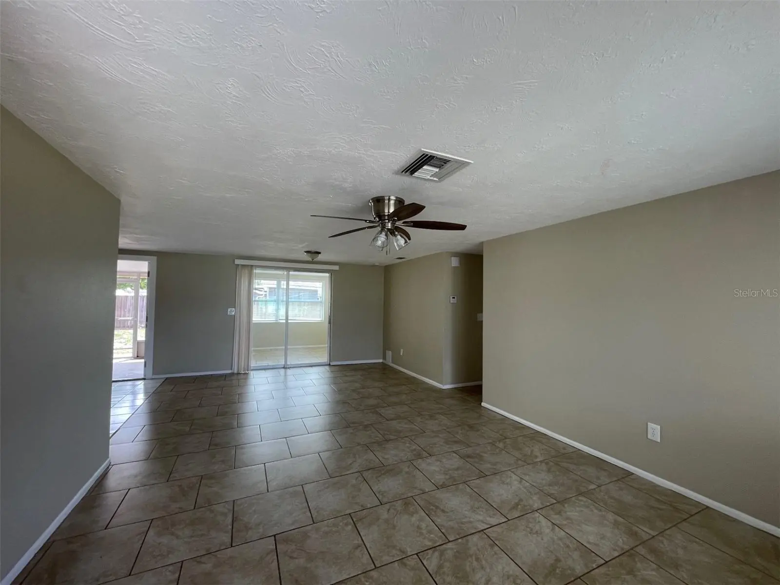 2702 Druid Place, FL
