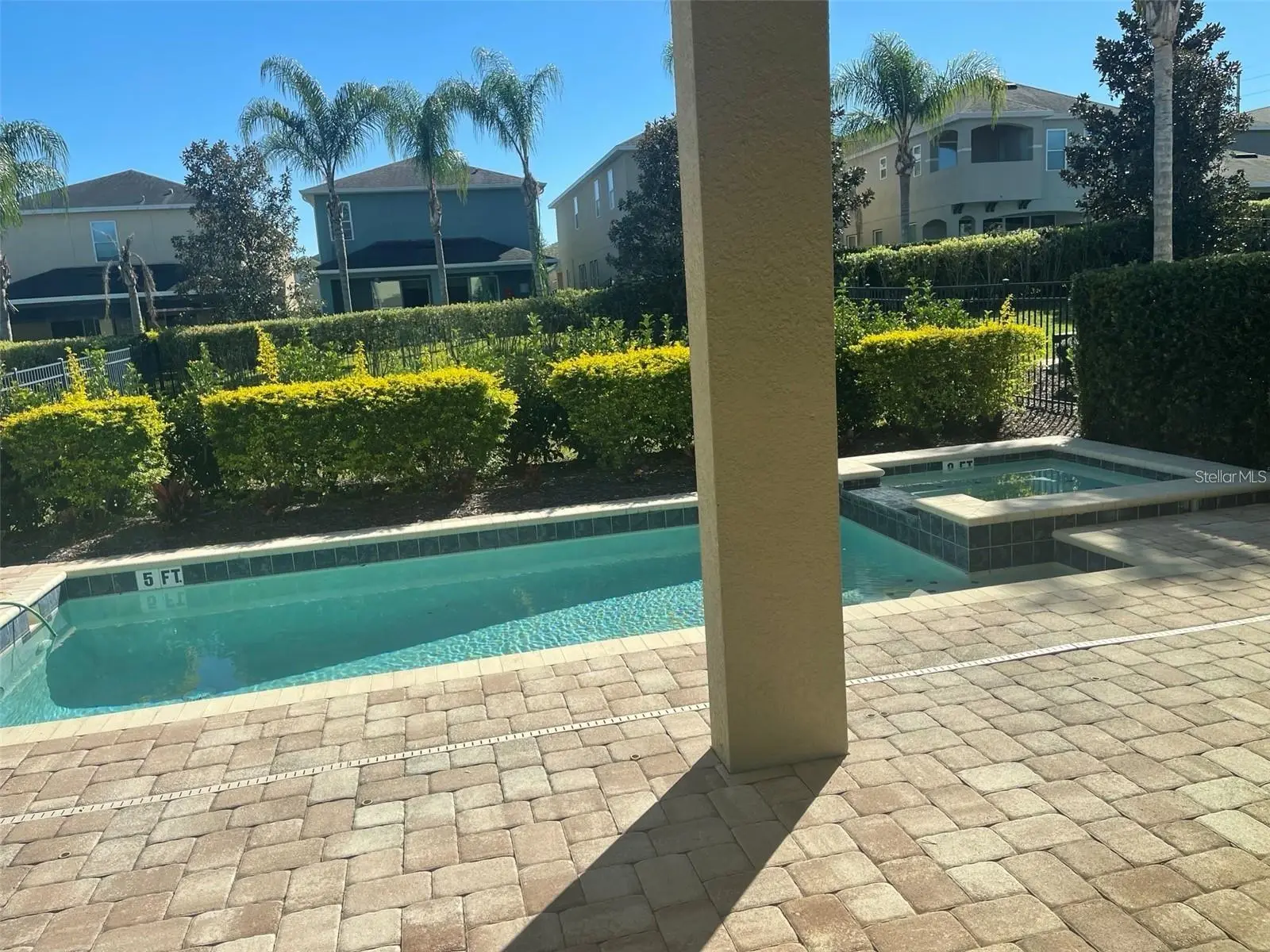 210 Pendant Court, FL