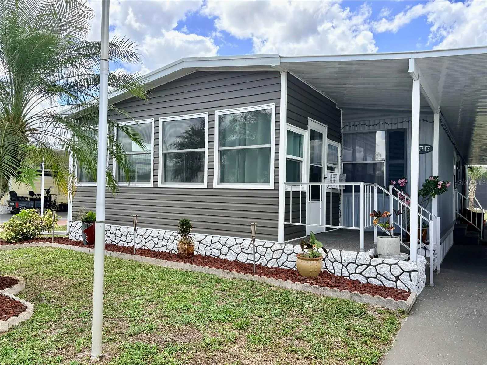 2787 Breezewood Drive, FL