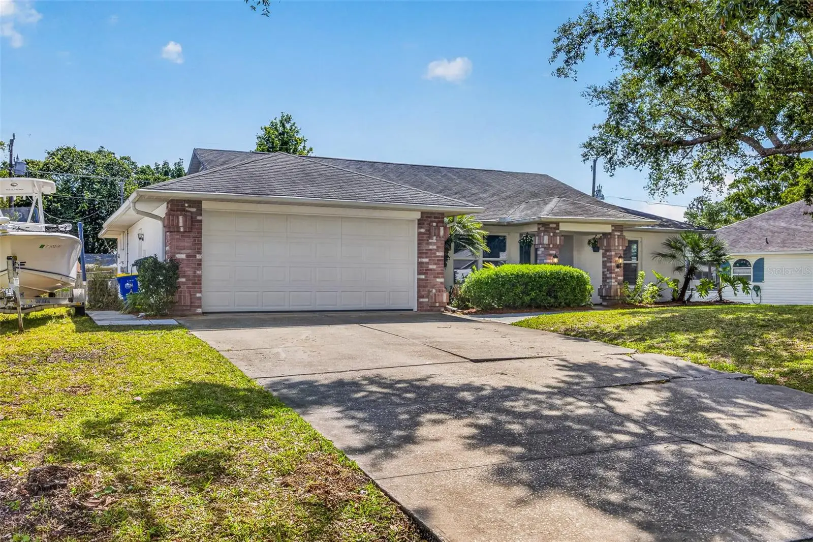 2225 Vista Palm Drive, FL