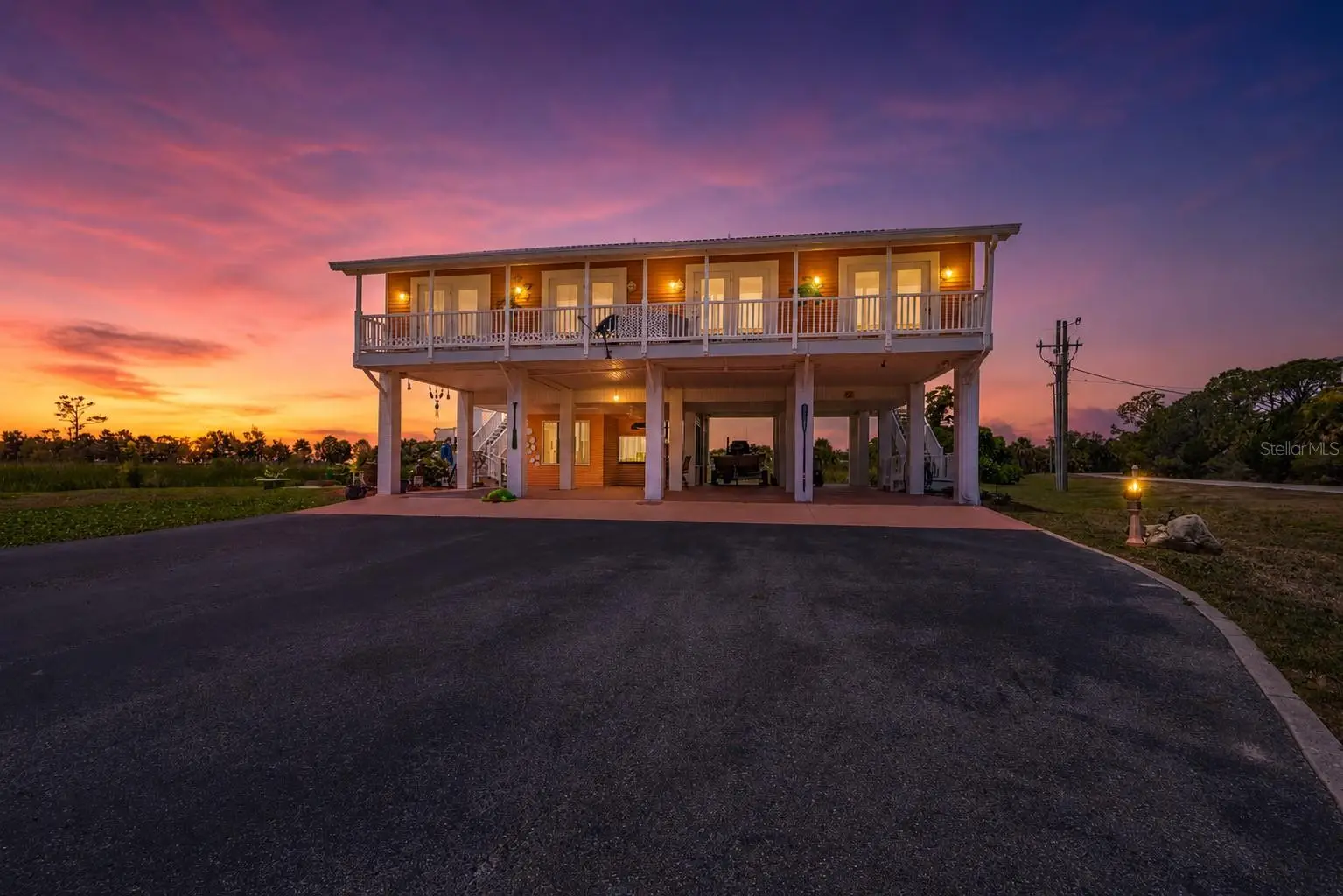 200/202 205th Street, FL