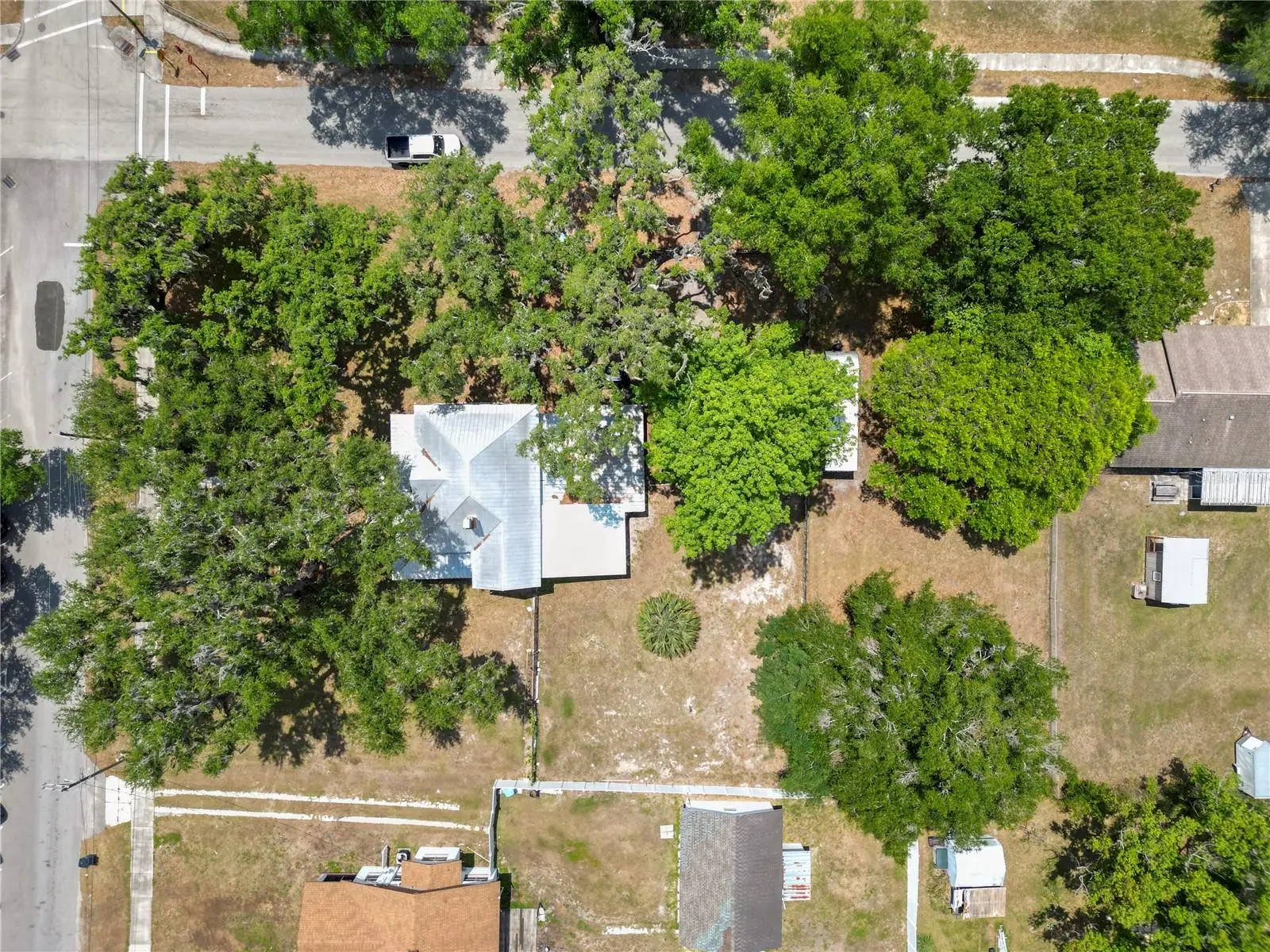 128 Oak Avenue, FL