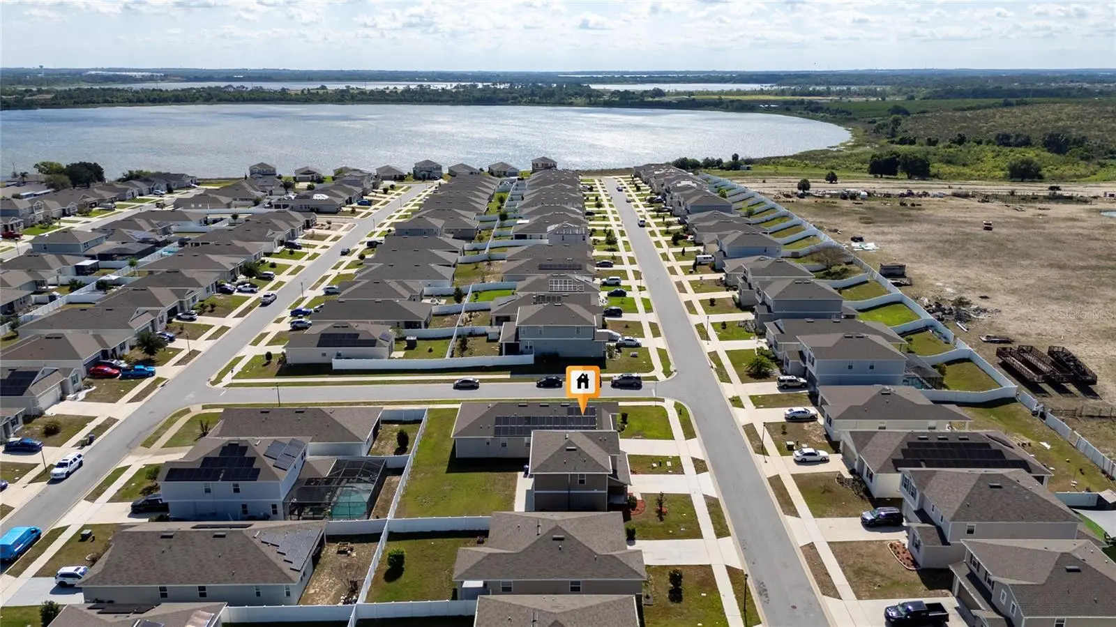 339 Lake Smart Circle, FL