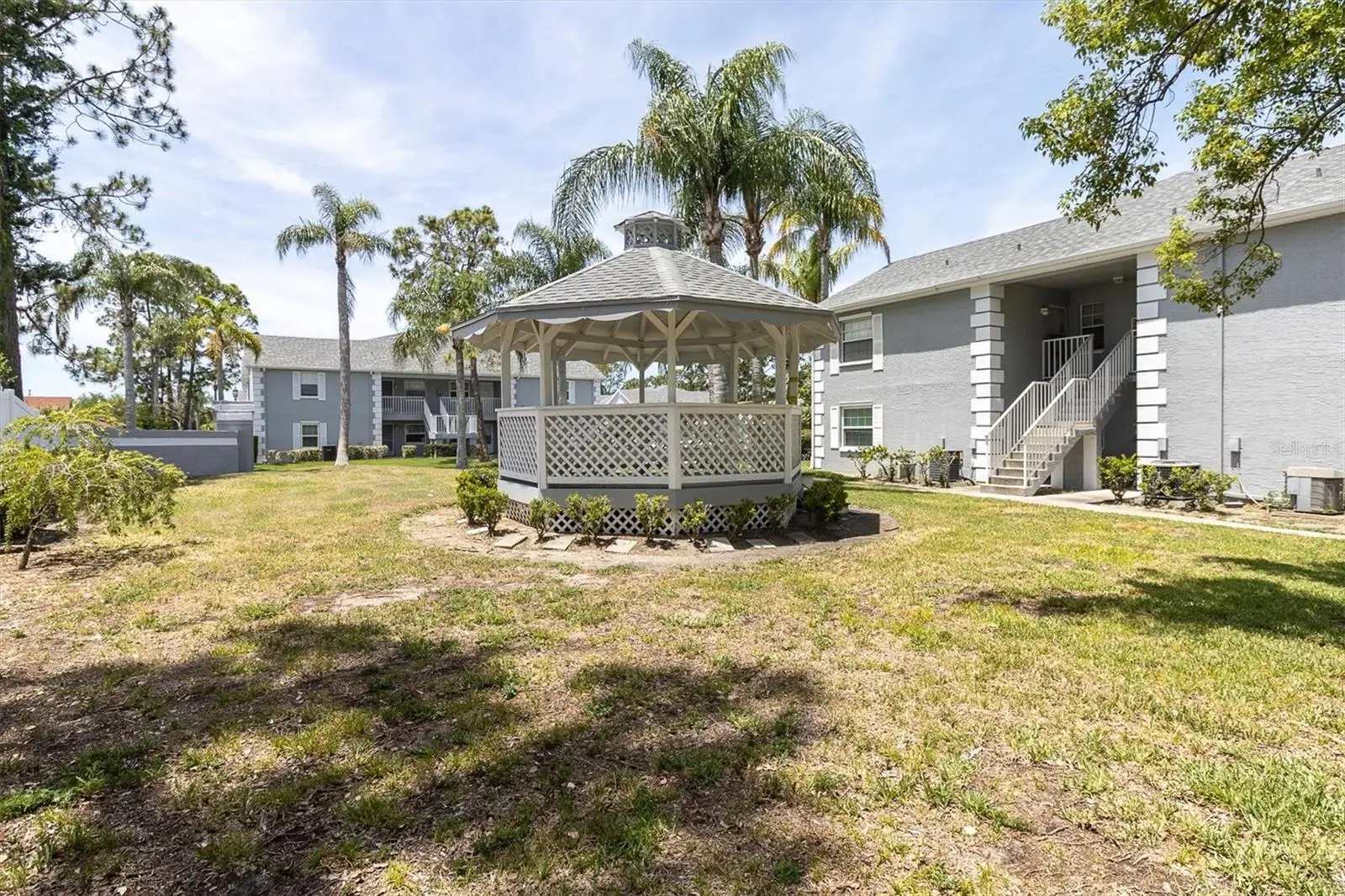 7712 Hillside Court, FL