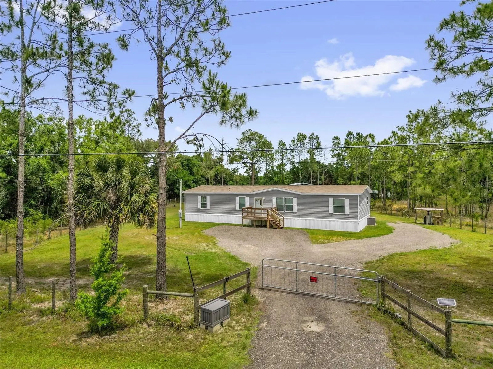 9165 Luna Drive, FL