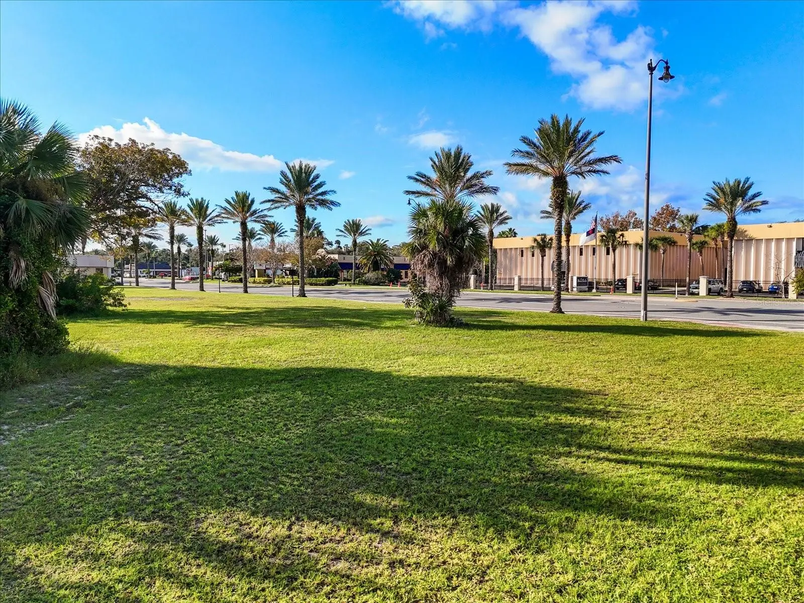 1771 Ridge Wood Avenue, FL