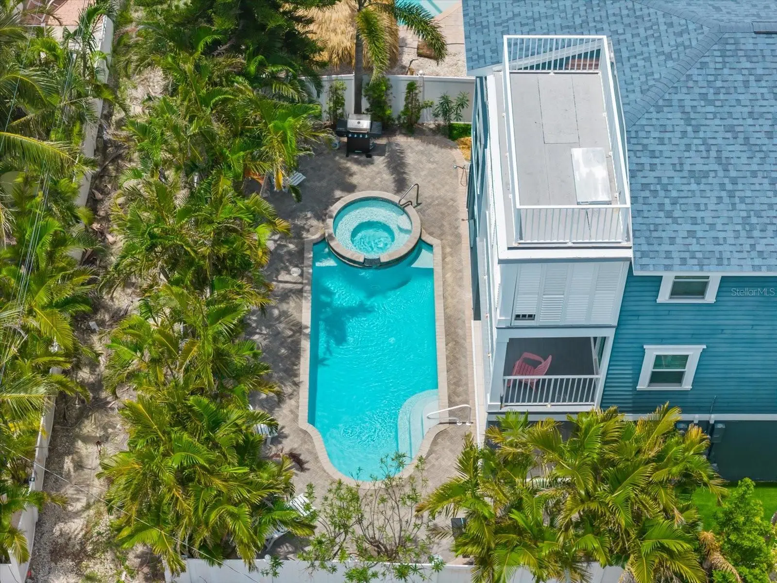 2300 Avenue B, FL