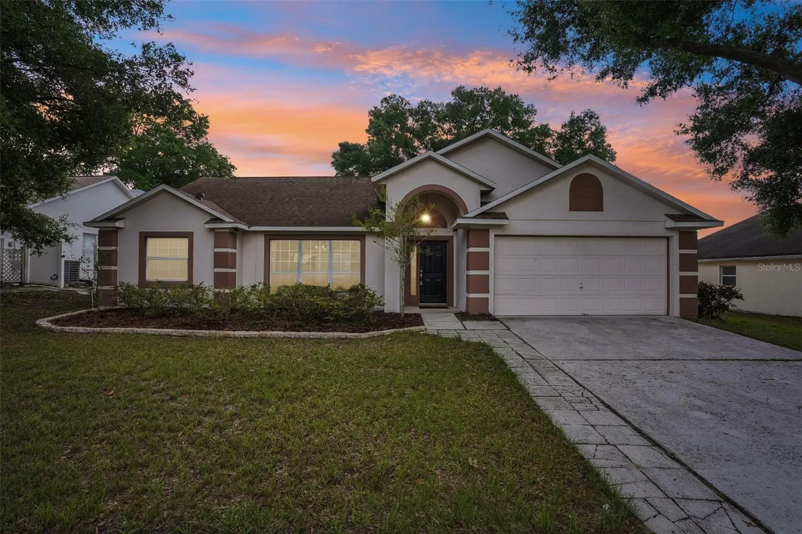 2596 Alclobe Circle, FL