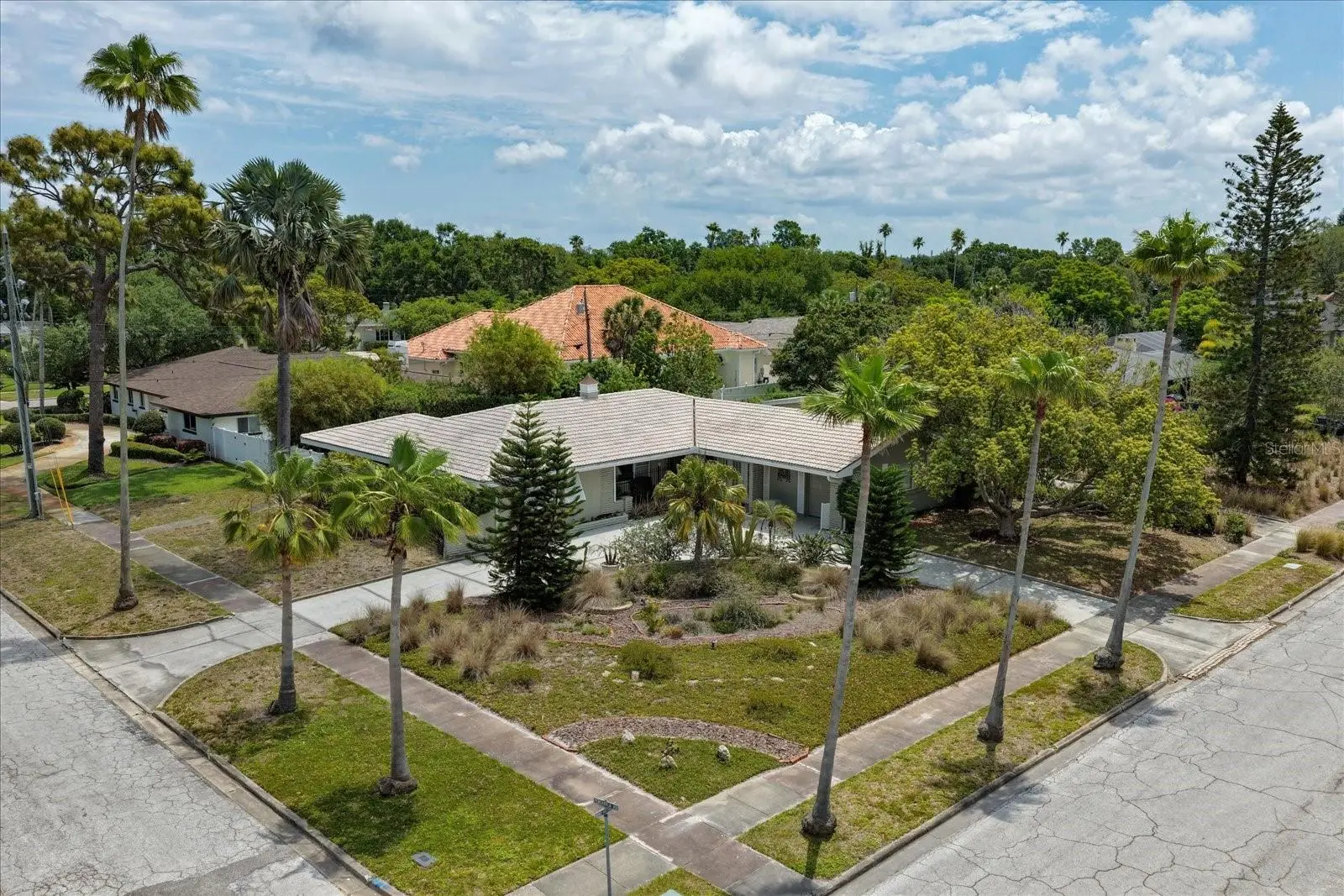 109 Ponce De Leon Boulevard, FL