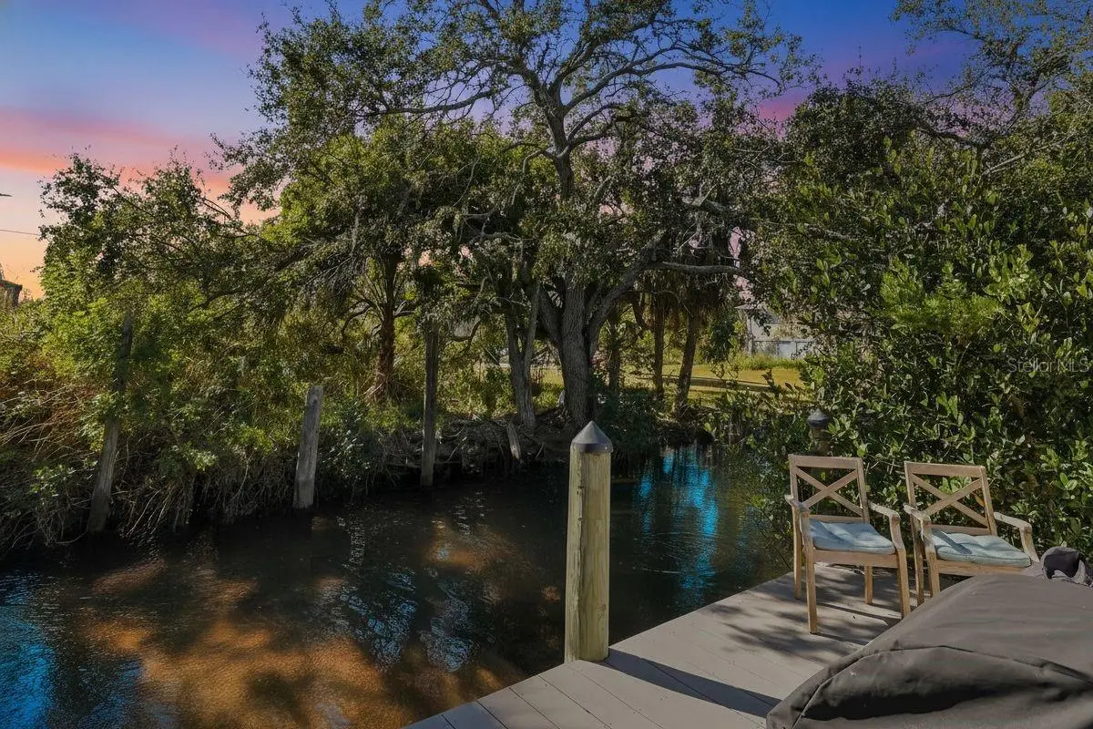 27 Michiana Drive, FL