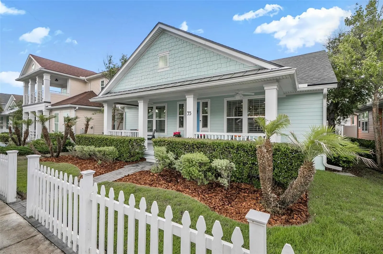 35 Hidden Treasure Drive, FL