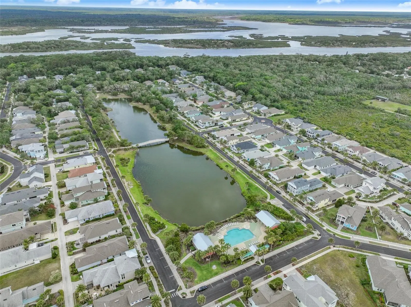 35 Hidden Treasure Drive, FL