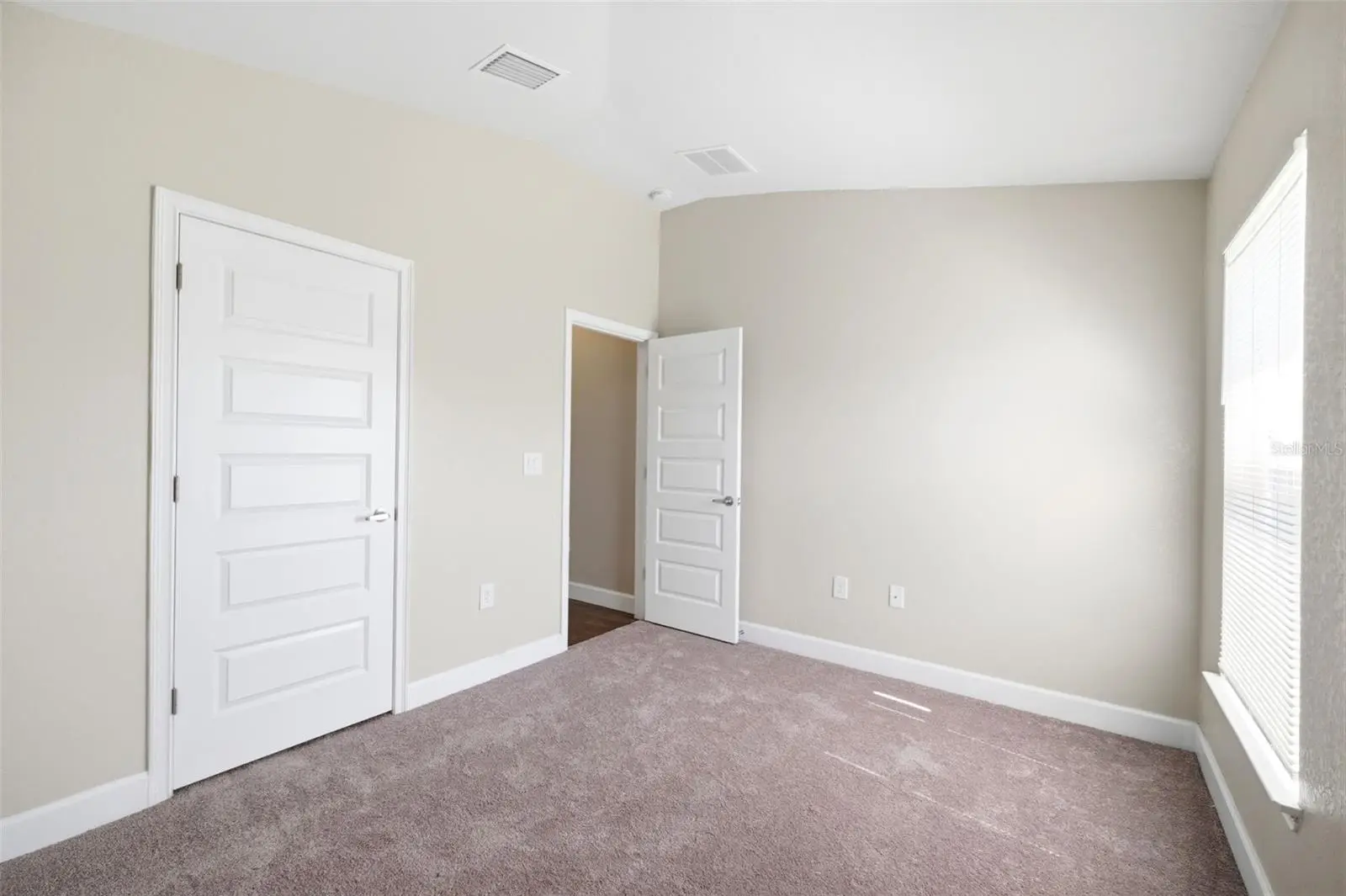 5524 Ocean Breeze Drive, FL
