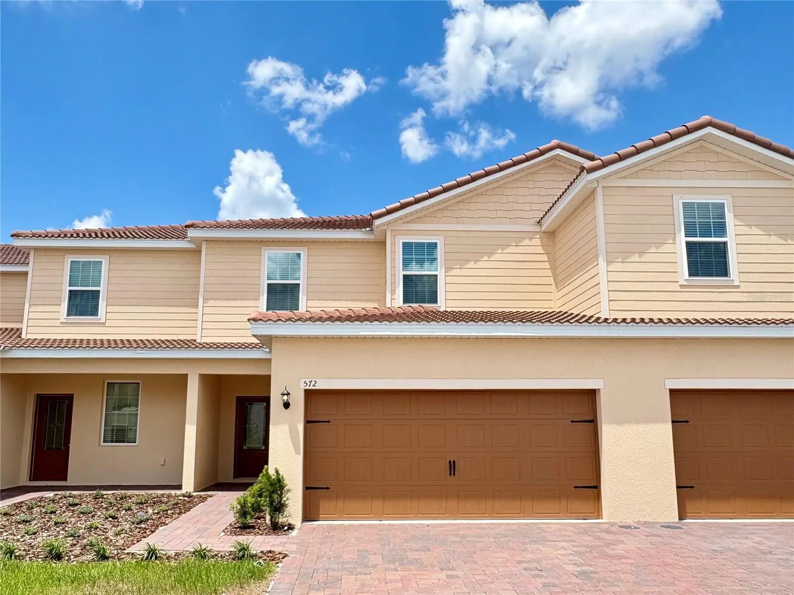 572 Bay Leaf Drive, FL
