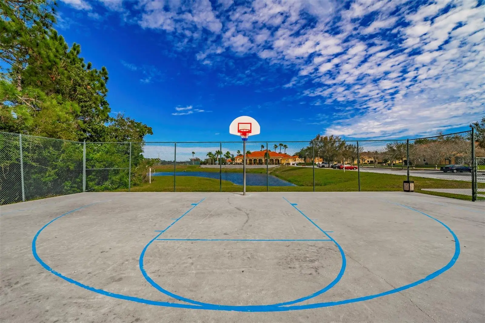 572 Bay Leaf Drive, FL
