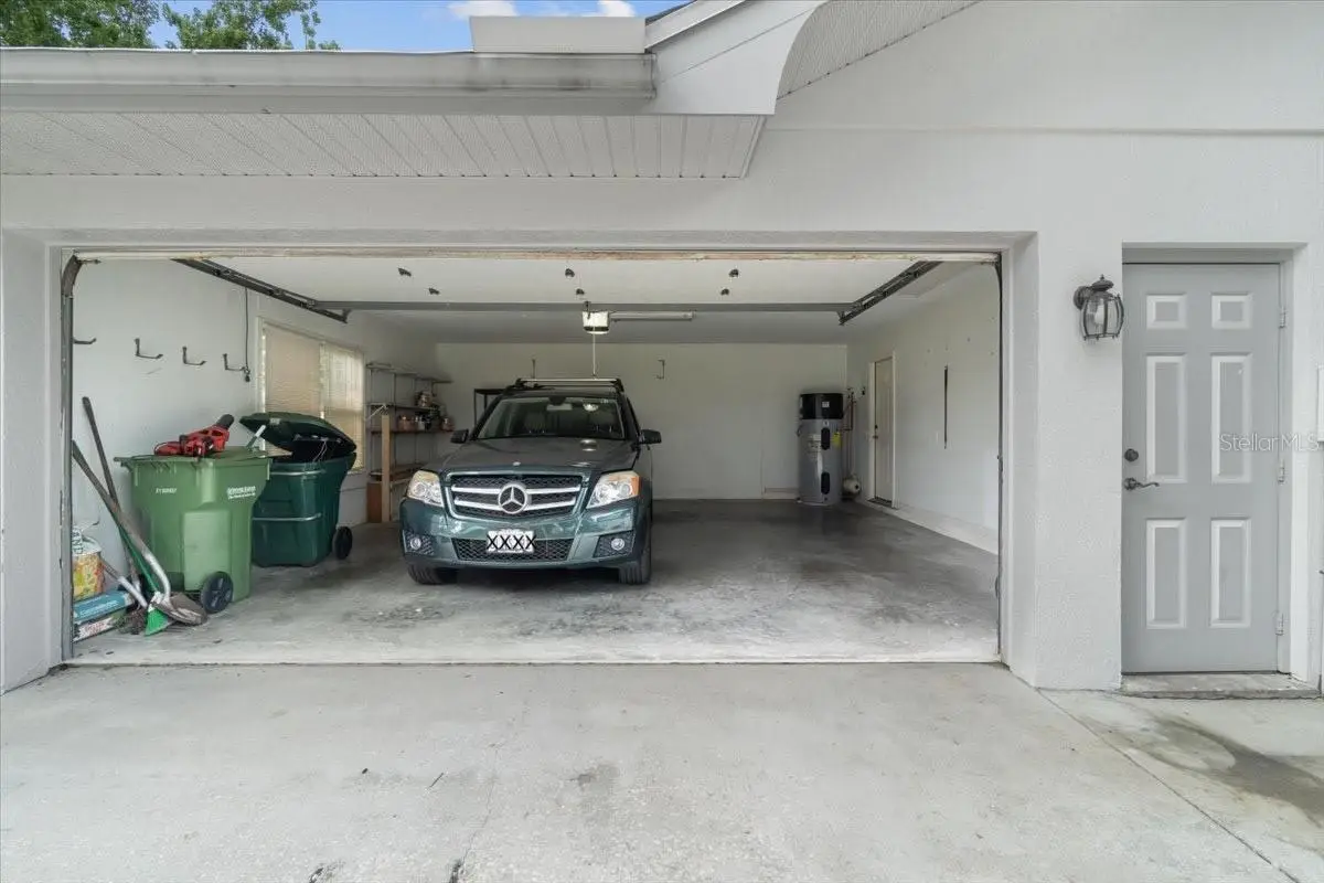 725 Heritage Drive, FL
