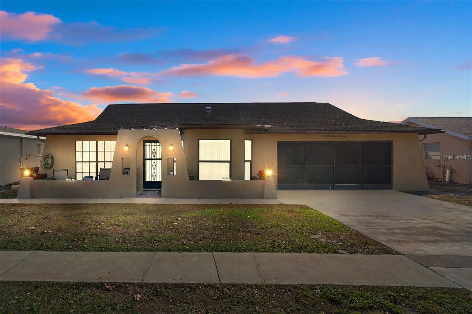 8914 Schrader Boulevard, FL