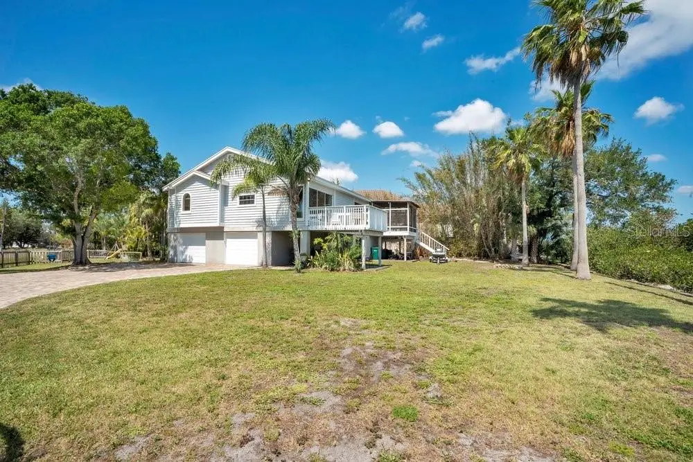 3858 Shore Boulevard, FL