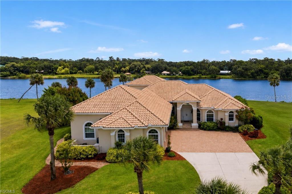 2504 Caloosa Shores Drive, FL