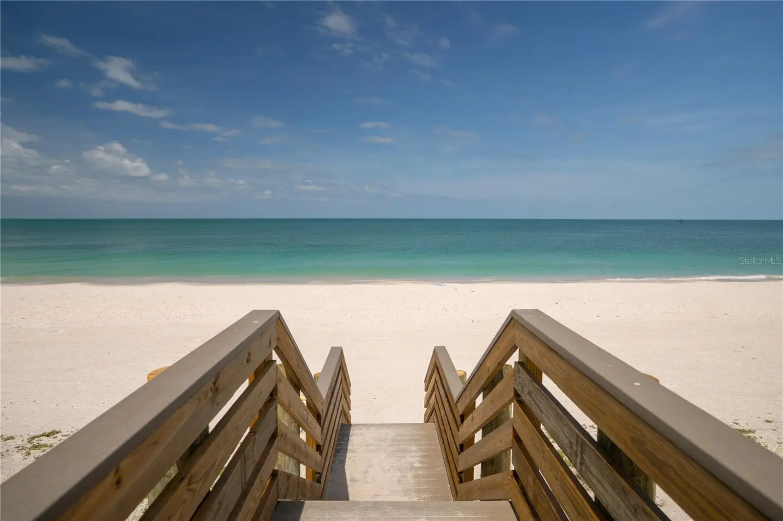 403 Gulf Way, FL