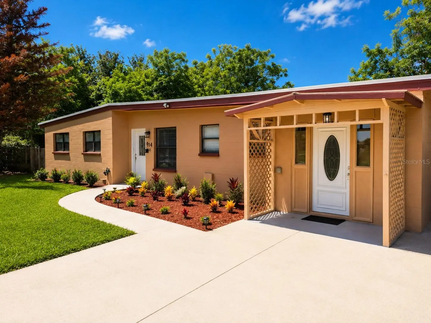 14 Japonica Drive, FL