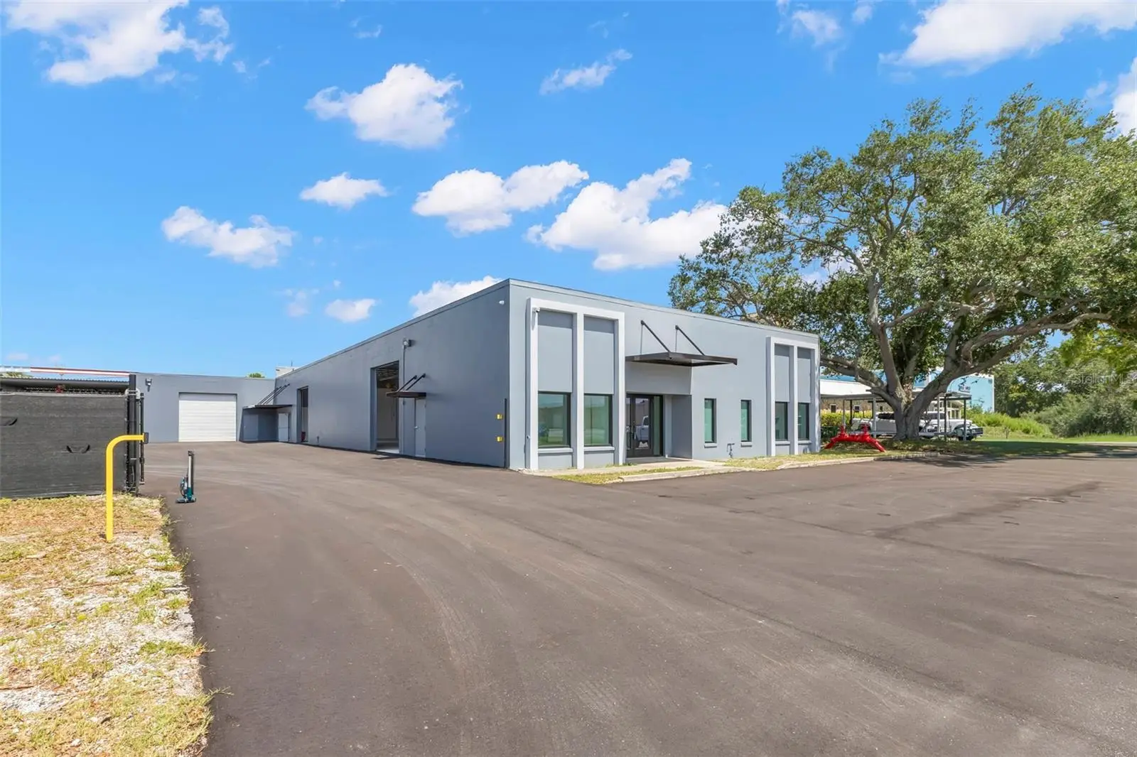 1195 Kapp Drive, FL
