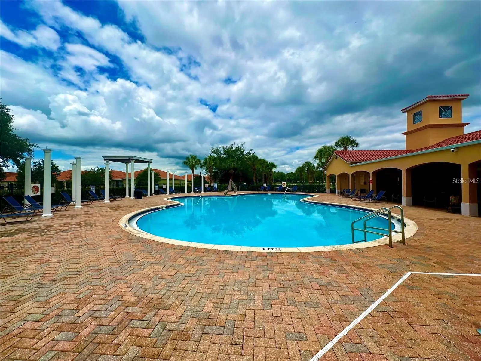3044 Camino Real Drive, FL